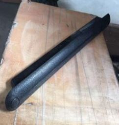 Black Waterfall Face Long Catalina