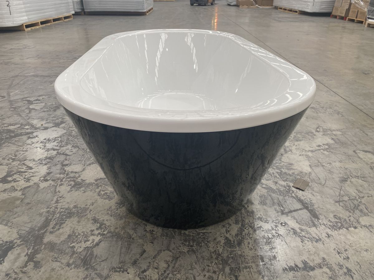 Lanark Bath Free Standing Kado Black and White