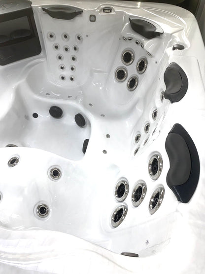 Bullfrog Headrest Black