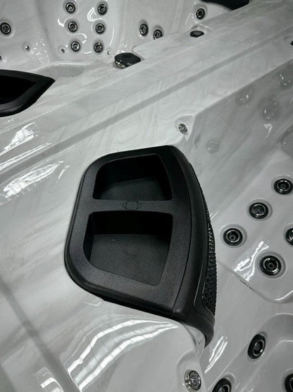 New Cyclone Skimmer Lid Black Drink & Phone Holder